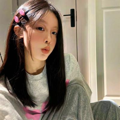 我住在凡尔赛的日子海报